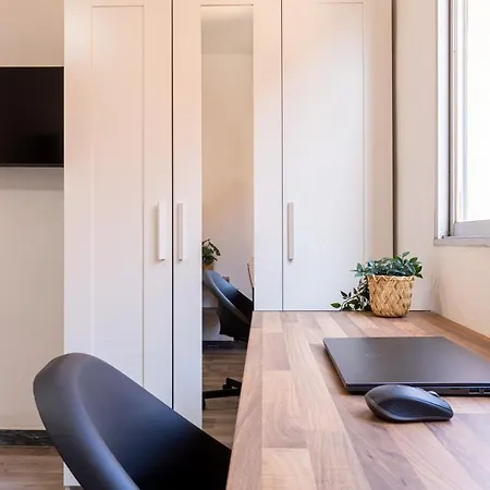 Mediterranean Way - Av. Andorra Apartman *