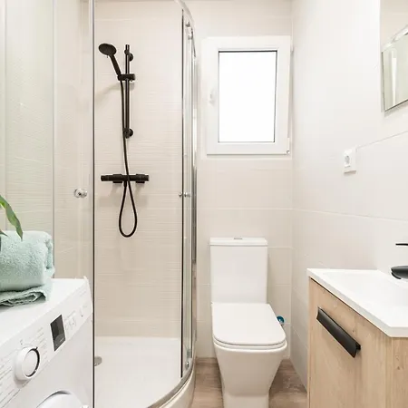 Apartman Mediterranean Way - Av. Andorra *