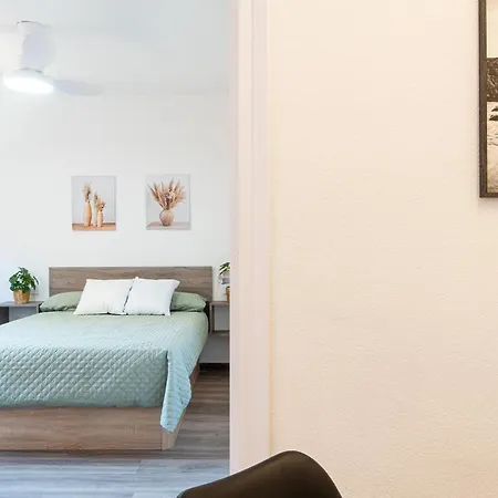 Mediterranean Way - Av. Andorra *